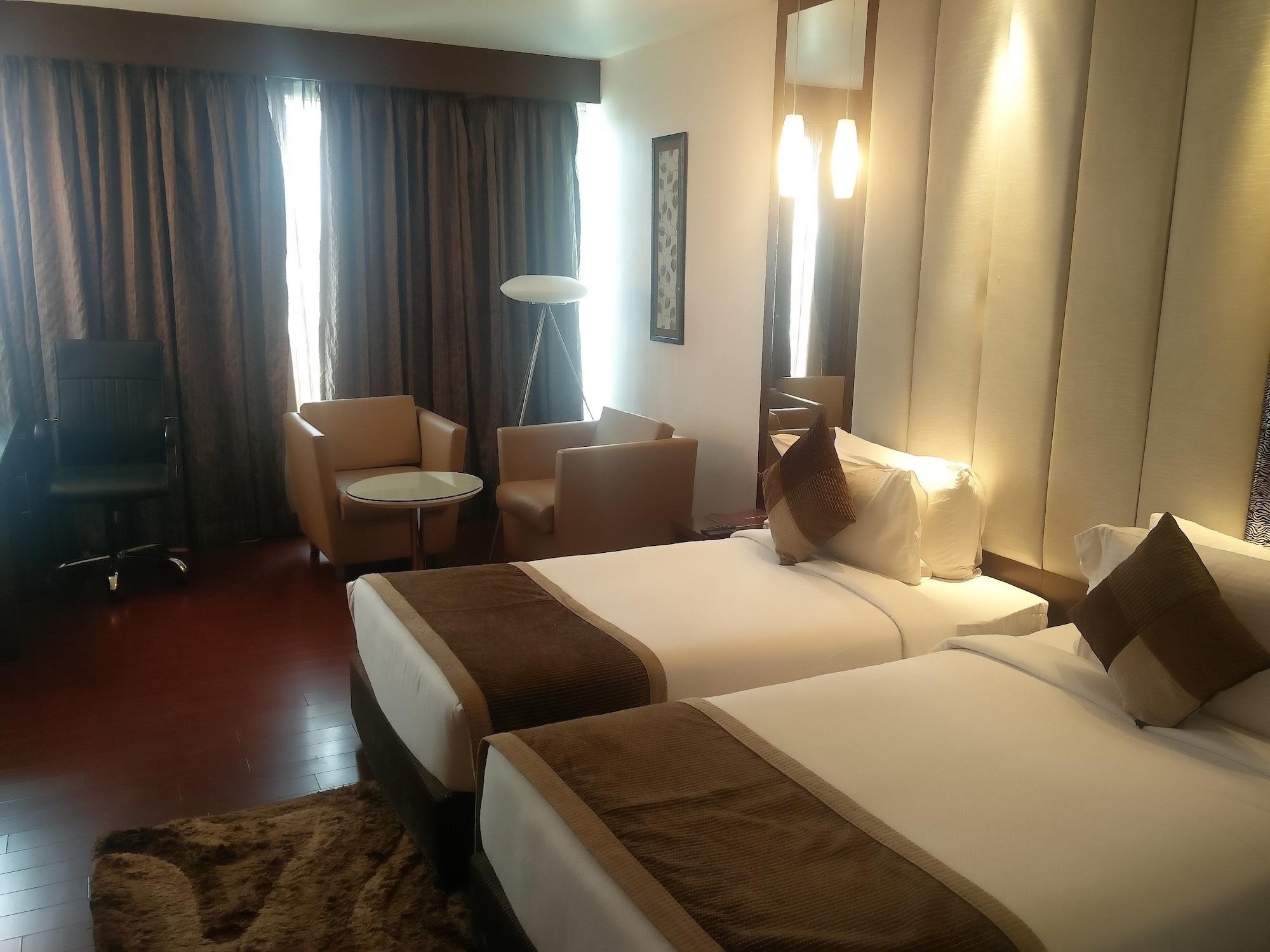Daspalla Hyderabad Exterior photo
