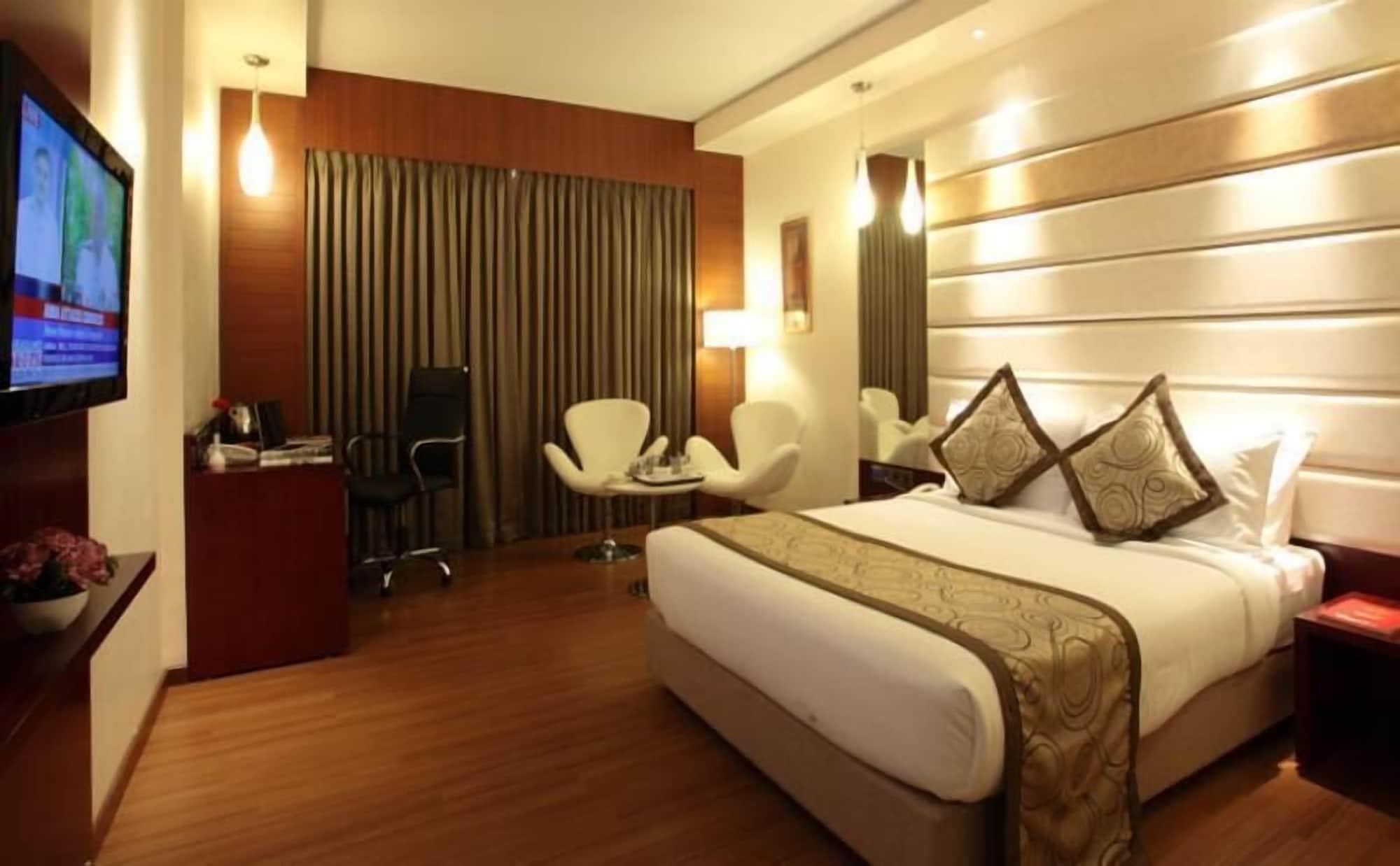 Daspalla Hyderabad Exterior photo