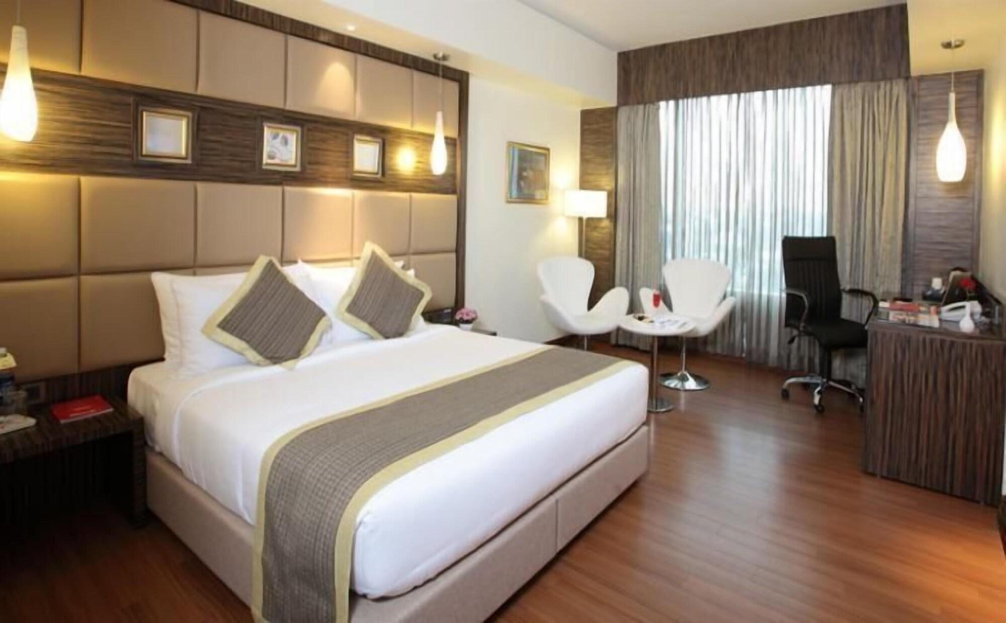 Daspalla Hyderabad Exterior photo